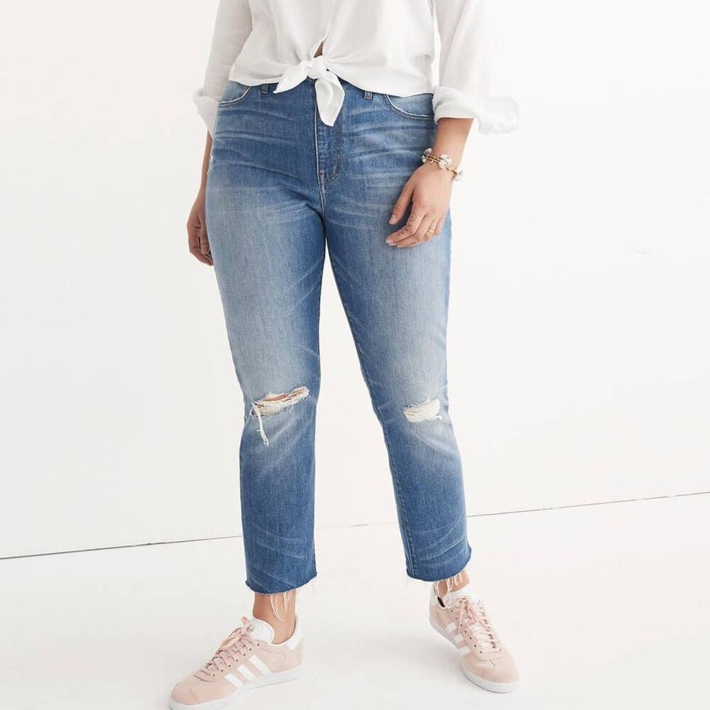 Madewell Blue Medium Wash Ripped Raw Hem The High Rise Slim Crop Boyjean Size 26